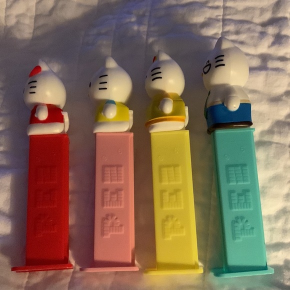 Hello Kitty PEZ - Picture 6 of 7